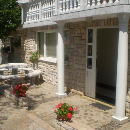 Apartments Barbara Сень Экстерьер фото