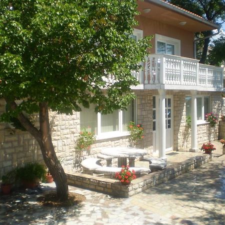 Apartments Barbara Сень Экстерьер фото