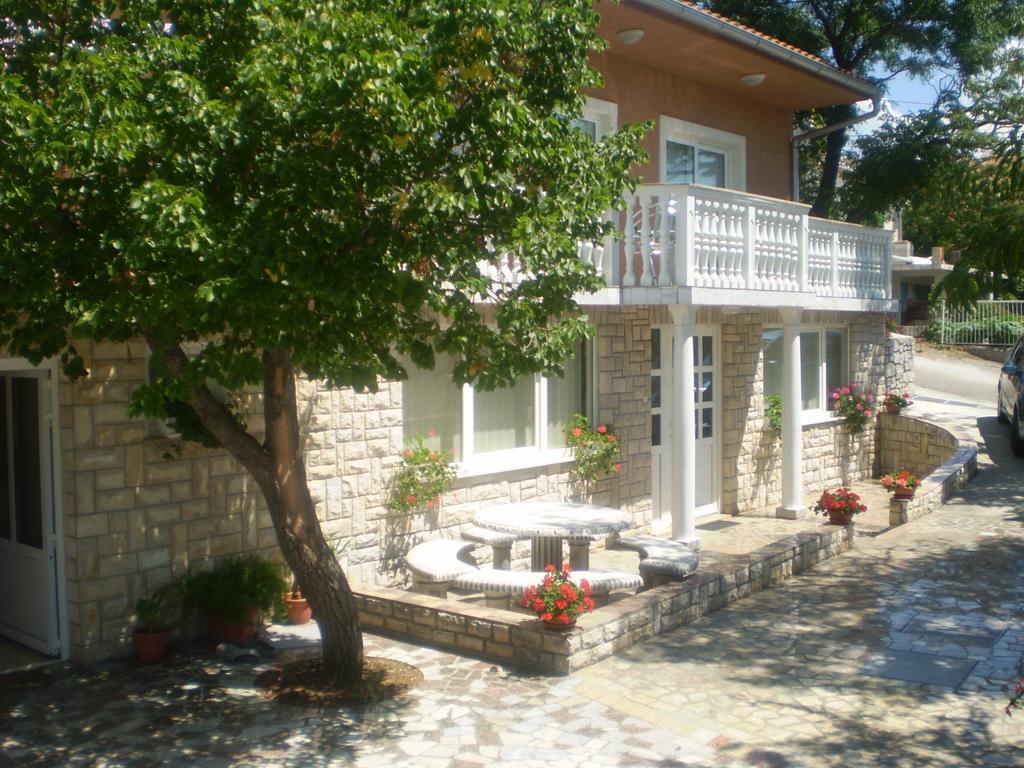 Apartments Barbara Сень Экстерьер фото